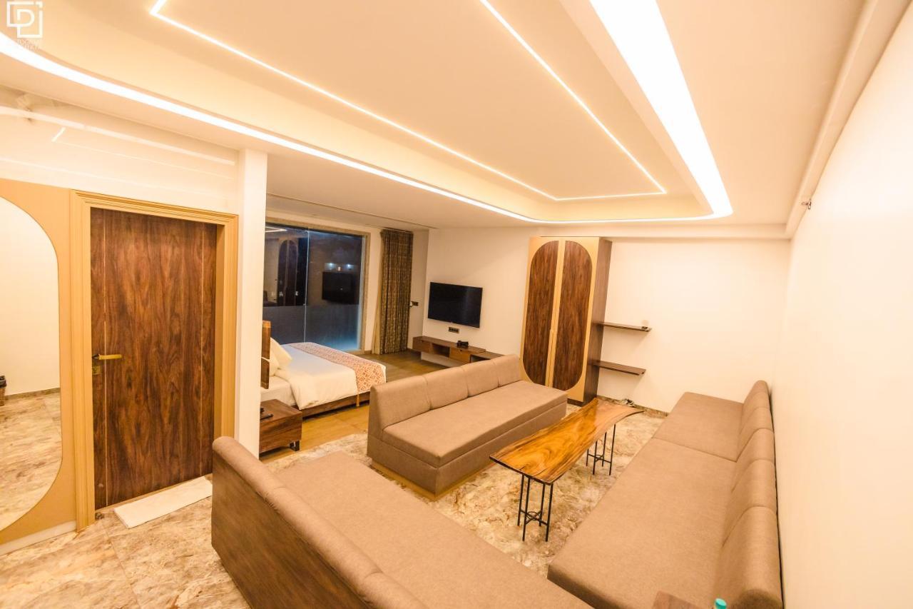 Hotel Mirana , Tinsukia Exteriér fotografie